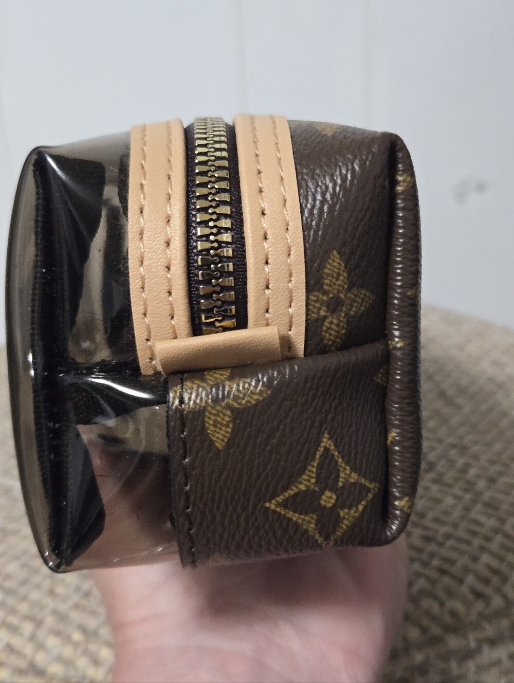 New Monogram & Clear Makeup Case - Picture 4 of 10